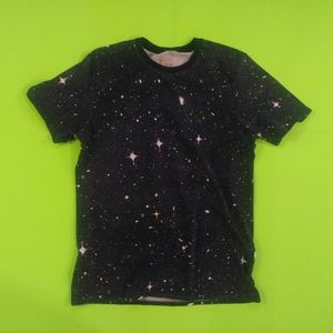NIKE Large Space Tee
